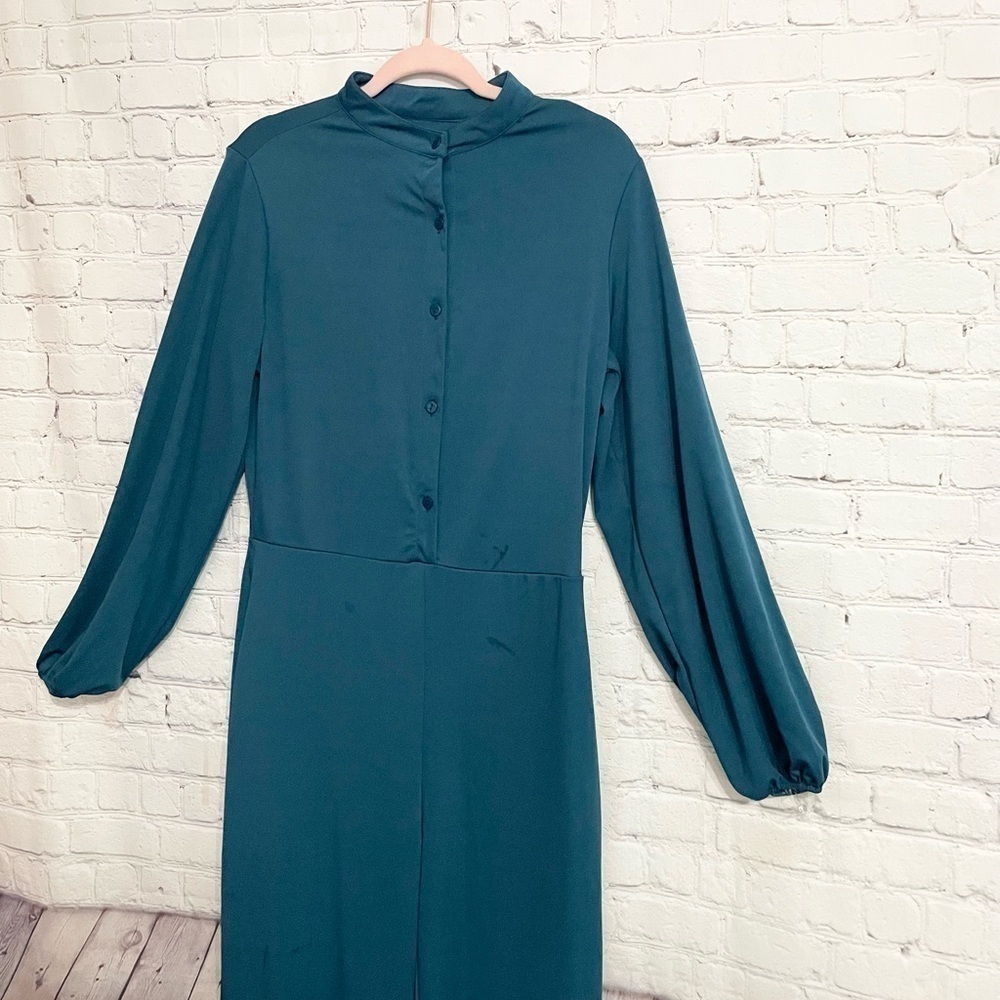 Green Button Dress Jumpsuit Romper Size Medium - Picture 3 of 7